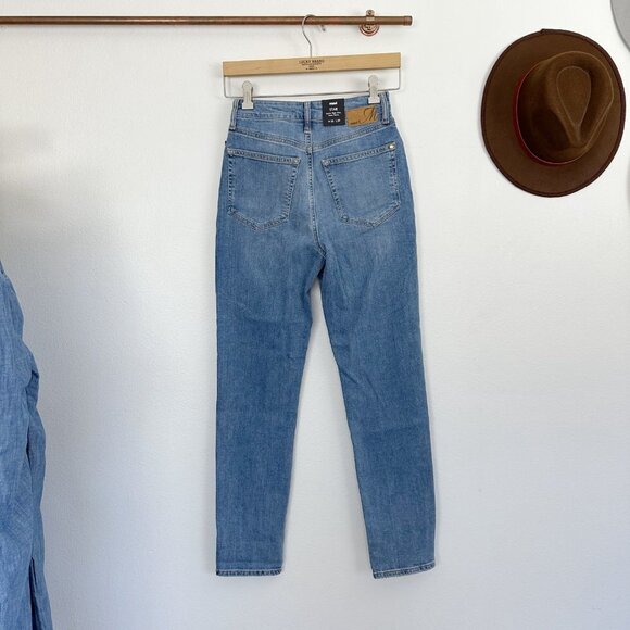 Mavi STAR Iconic High-Rise Mom Jeans NWT 25 - Picture 2 of 3